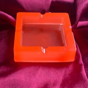Glow in the dark ashtray